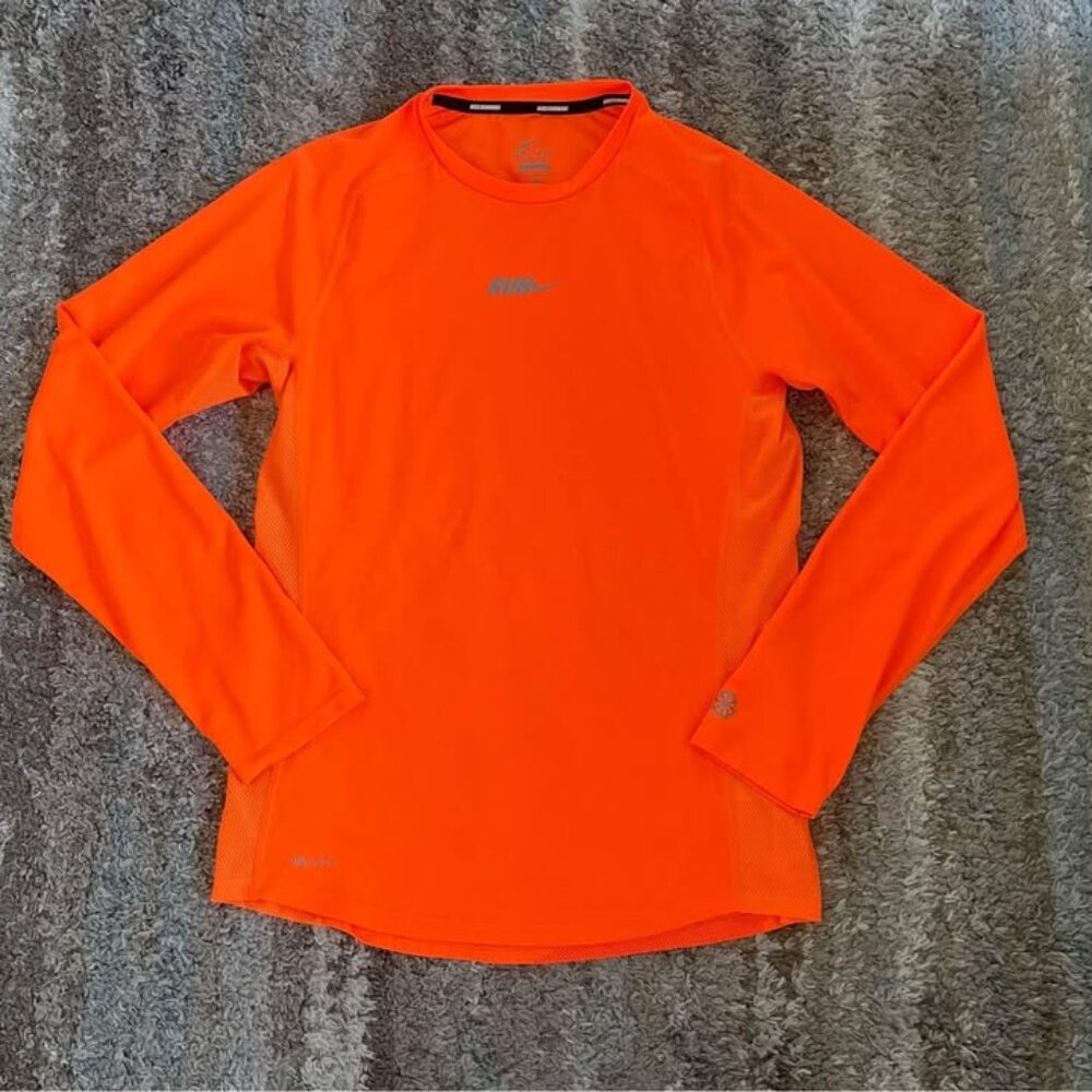 Nike Running Dri Fit Women’s Sz Small Orange Loose Shirt